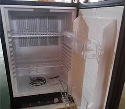 Smeta gas refrigerator TSG-60B1_open