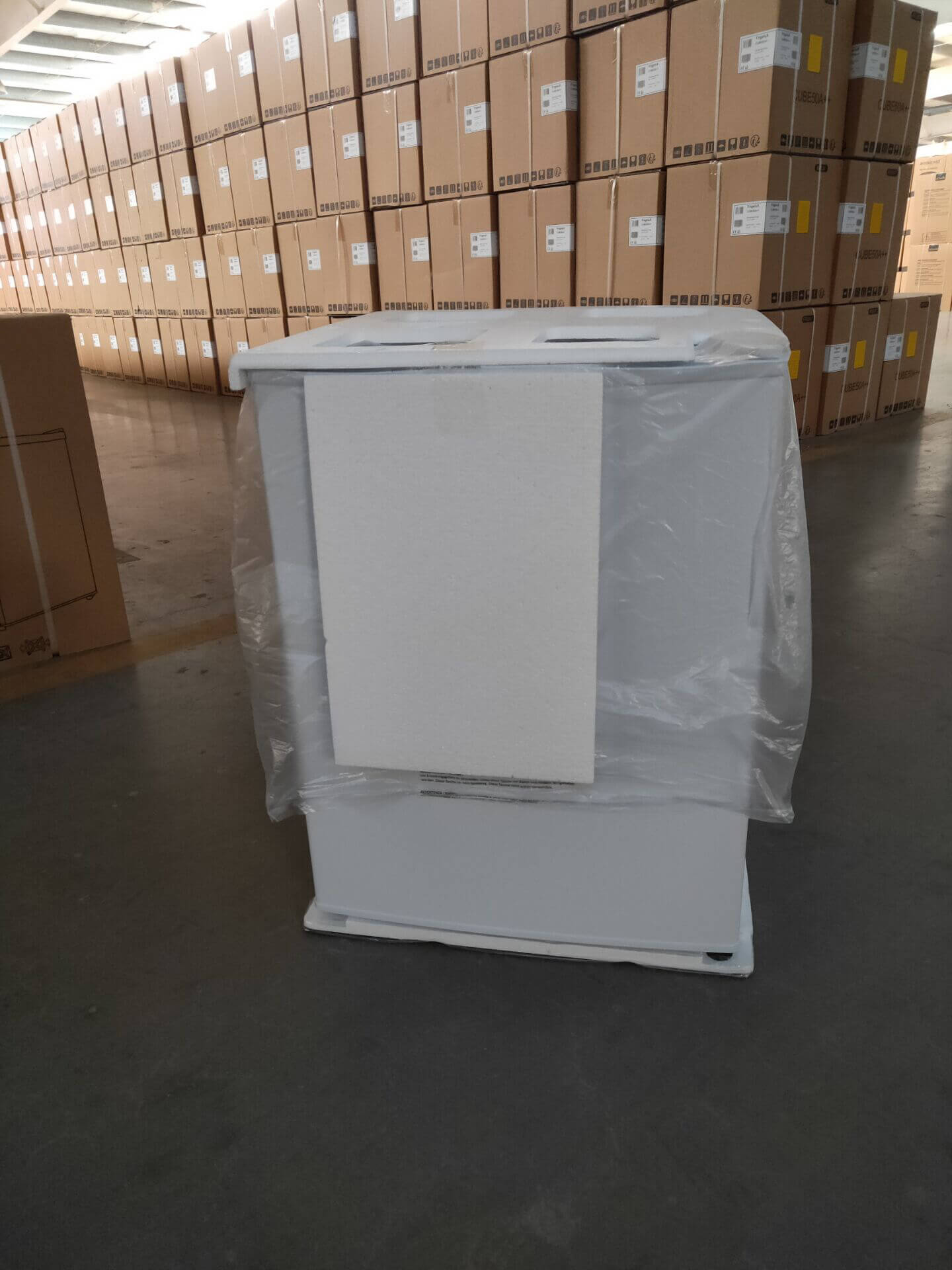 Smeta upright freezer TSD-60D6_Details of bulk photos