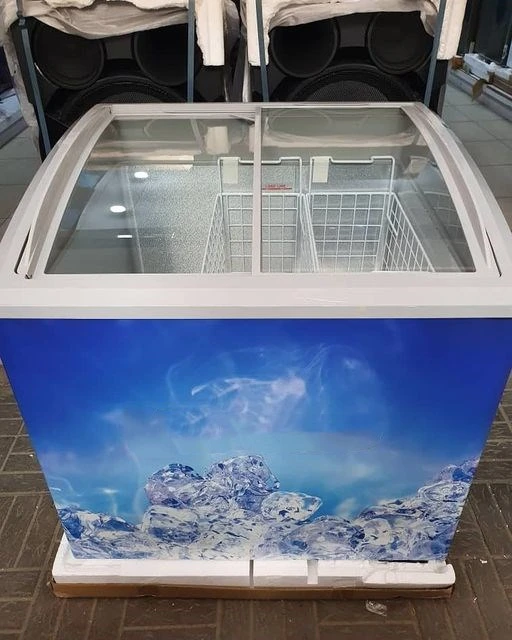 Smeta 262L Sliding Curved Glass Deep Display Freezer for Ice Cream