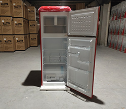 Smeta retro fridge_Open