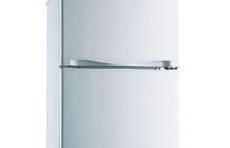 SMETA solar refrigerator with optional hidden door handle