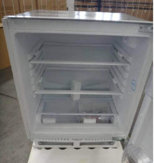 Smeta integrated fridge_Open | Bulk photo