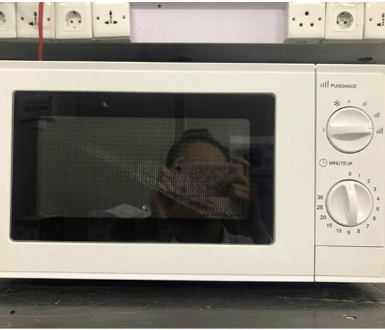 Smeta small white microwave Bulk photo