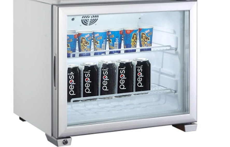 Smeta small display freezer triple glazed doors