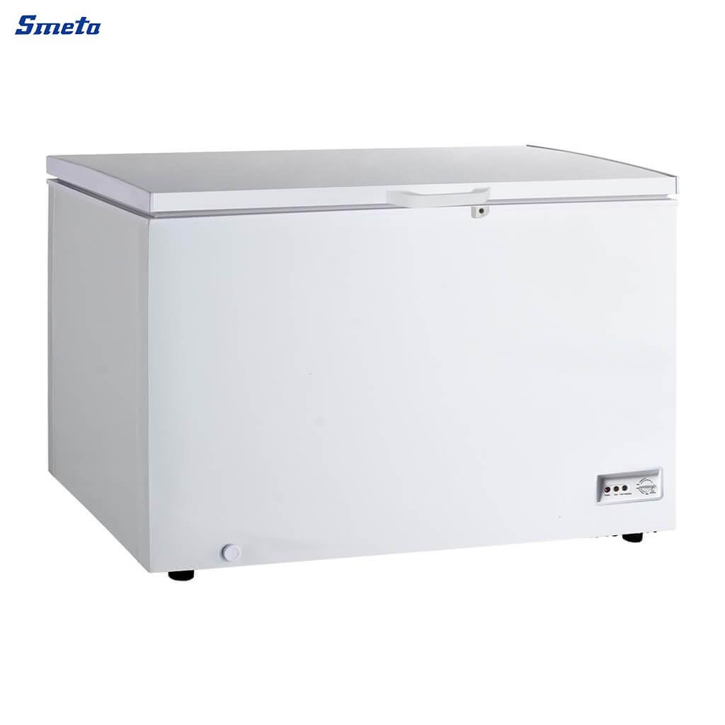 17.23 Large White Chest Freezer with Storage Basket