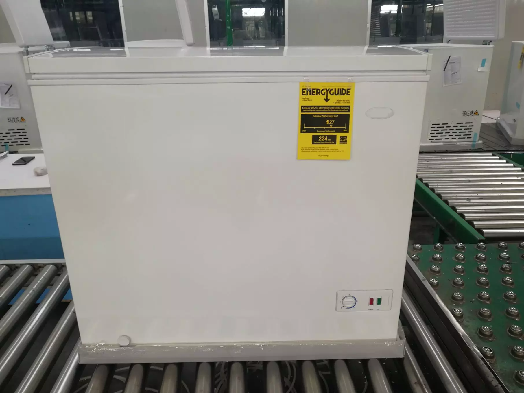 5 Cu. Ft deep chest freezer with removable storage basket
