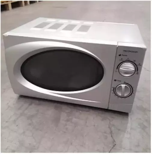 Smeta small microwave